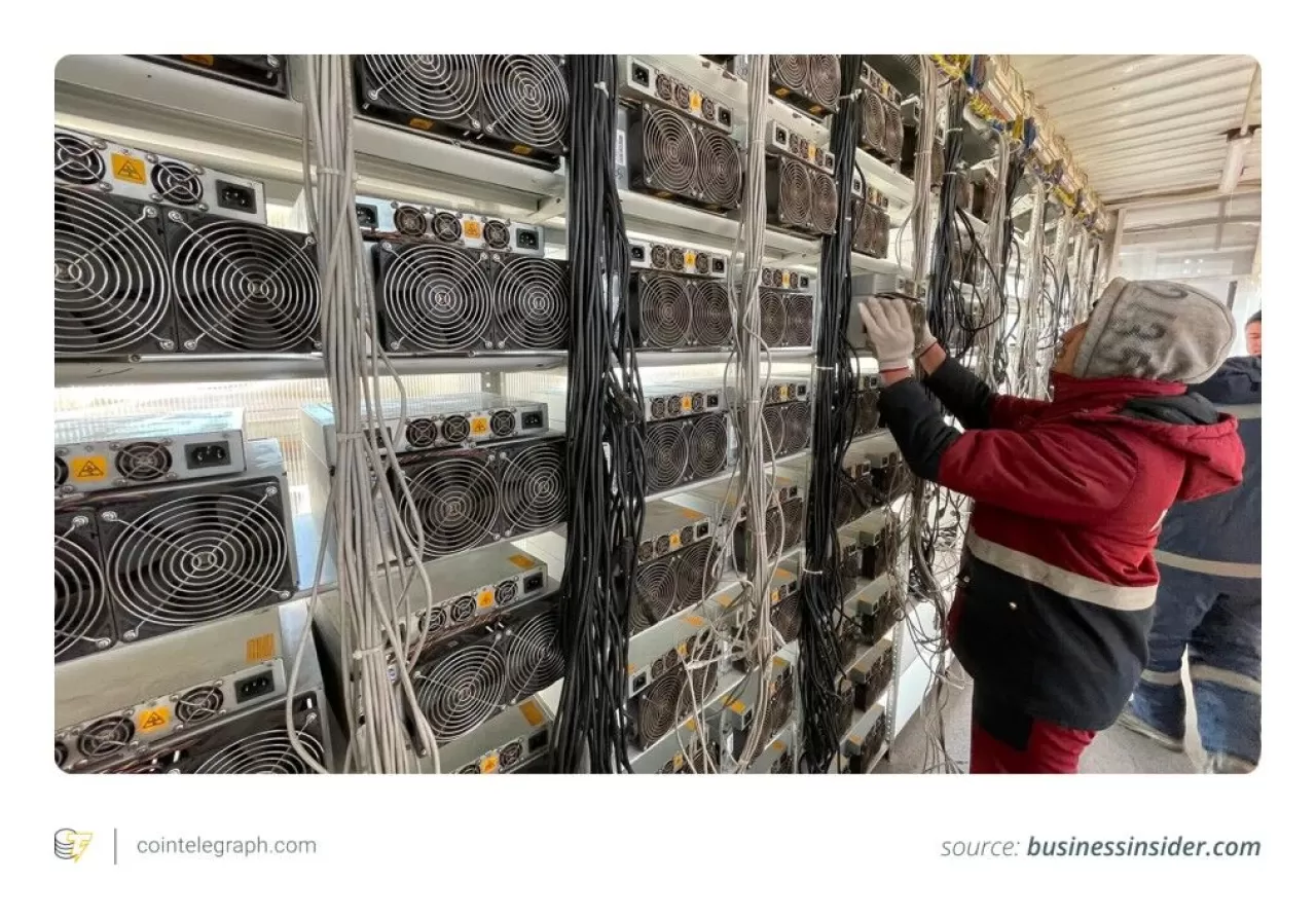 Bitcoin Madenciliğinde Karlılık Krizi: Madenciler Makinelerini Kapatıyor
