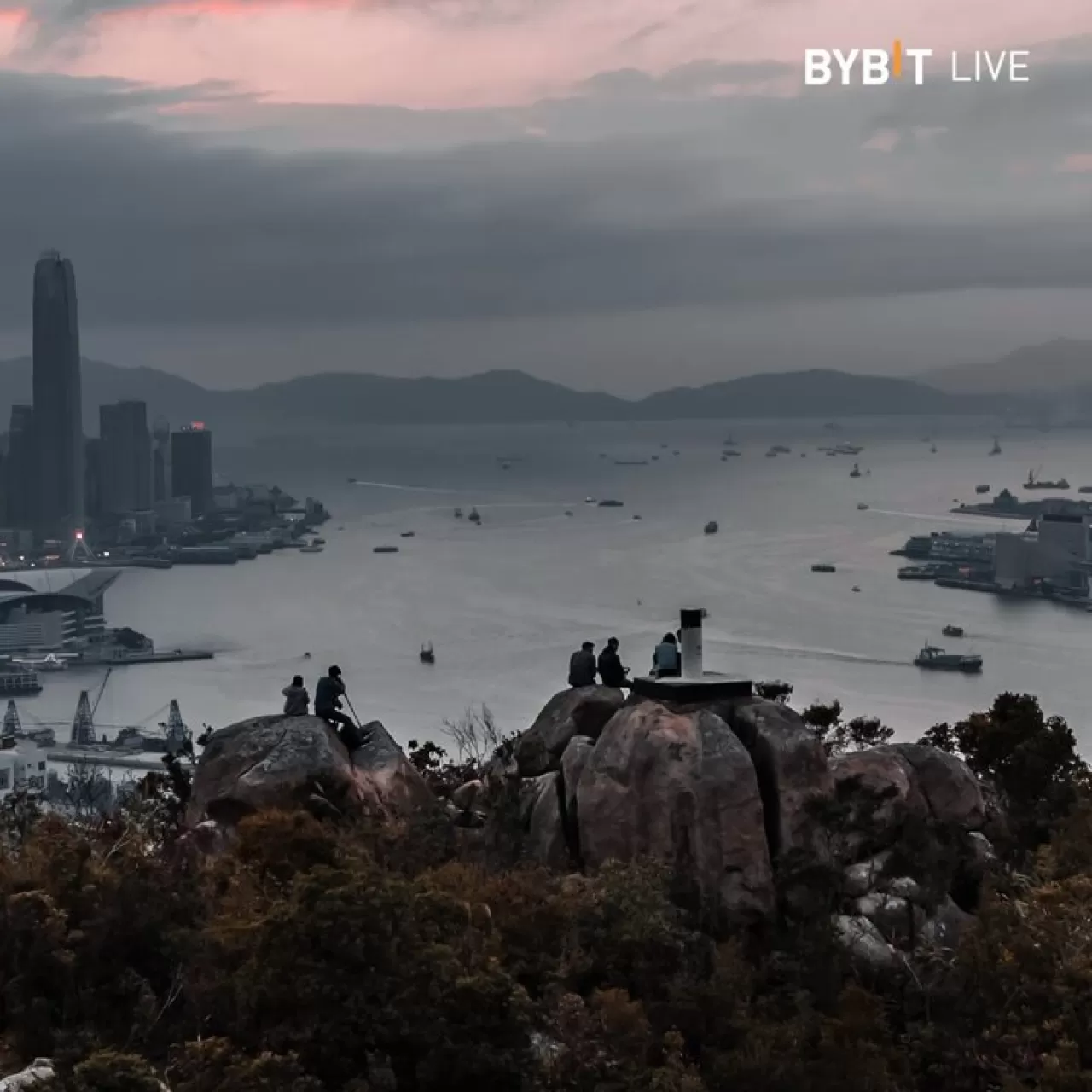 Bitcoin ATH Bekleyişi: 10 Aralık Kararı ve Piyasa Yorumları