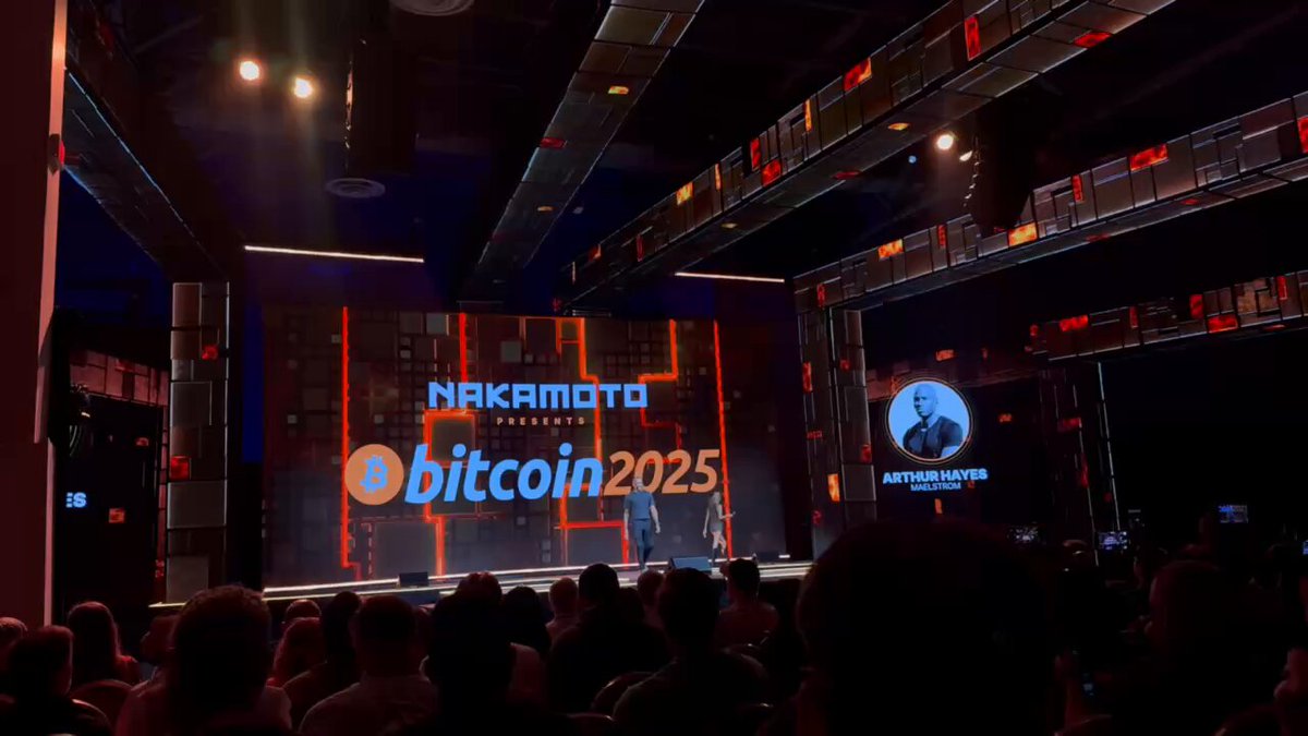 BitMEX Kurucu Ortağı Arthur Hayes, Bitcoin2025 Konferansında Sahne Aldı