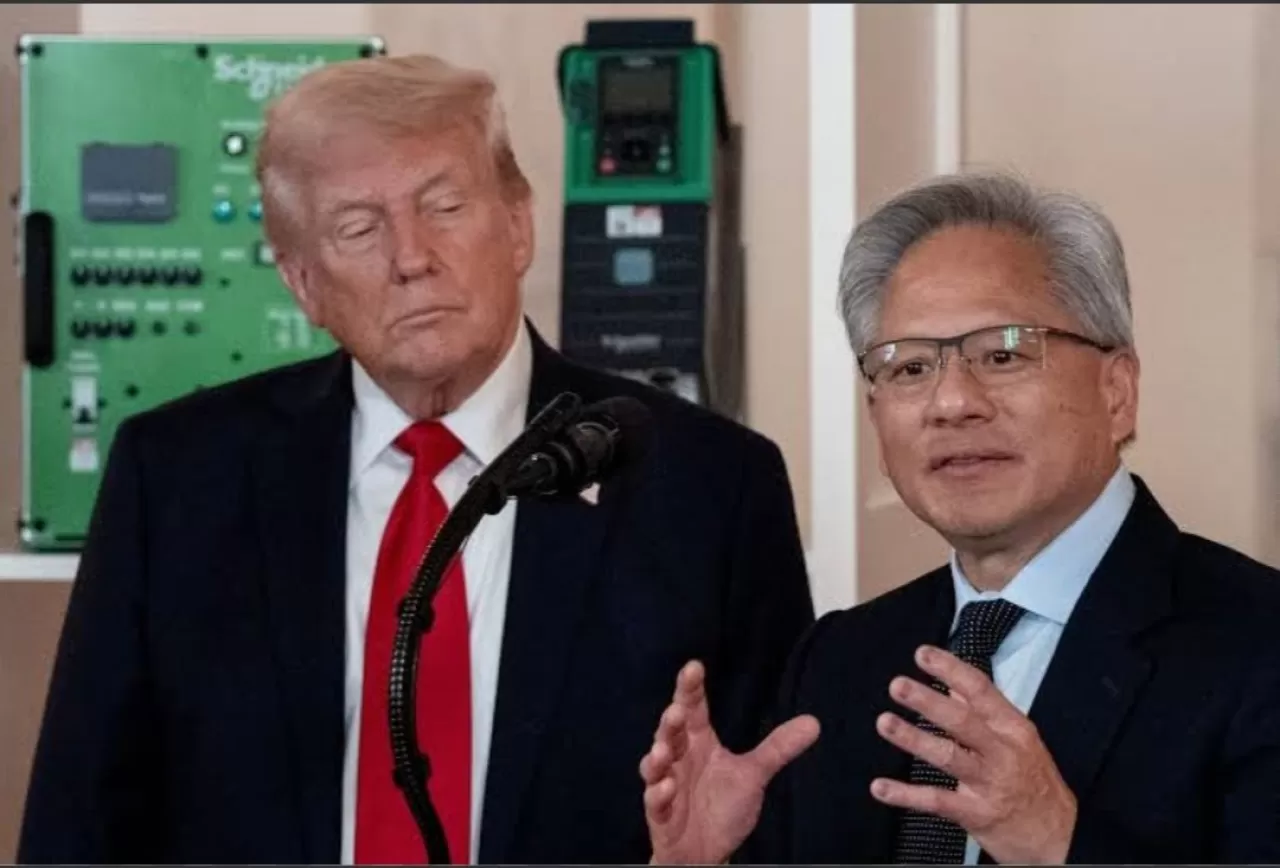 Trump ve NVIDIA CEO'su Jensen Huang Buluşuyor: Görüşme Yarın Gerçekleşecek
